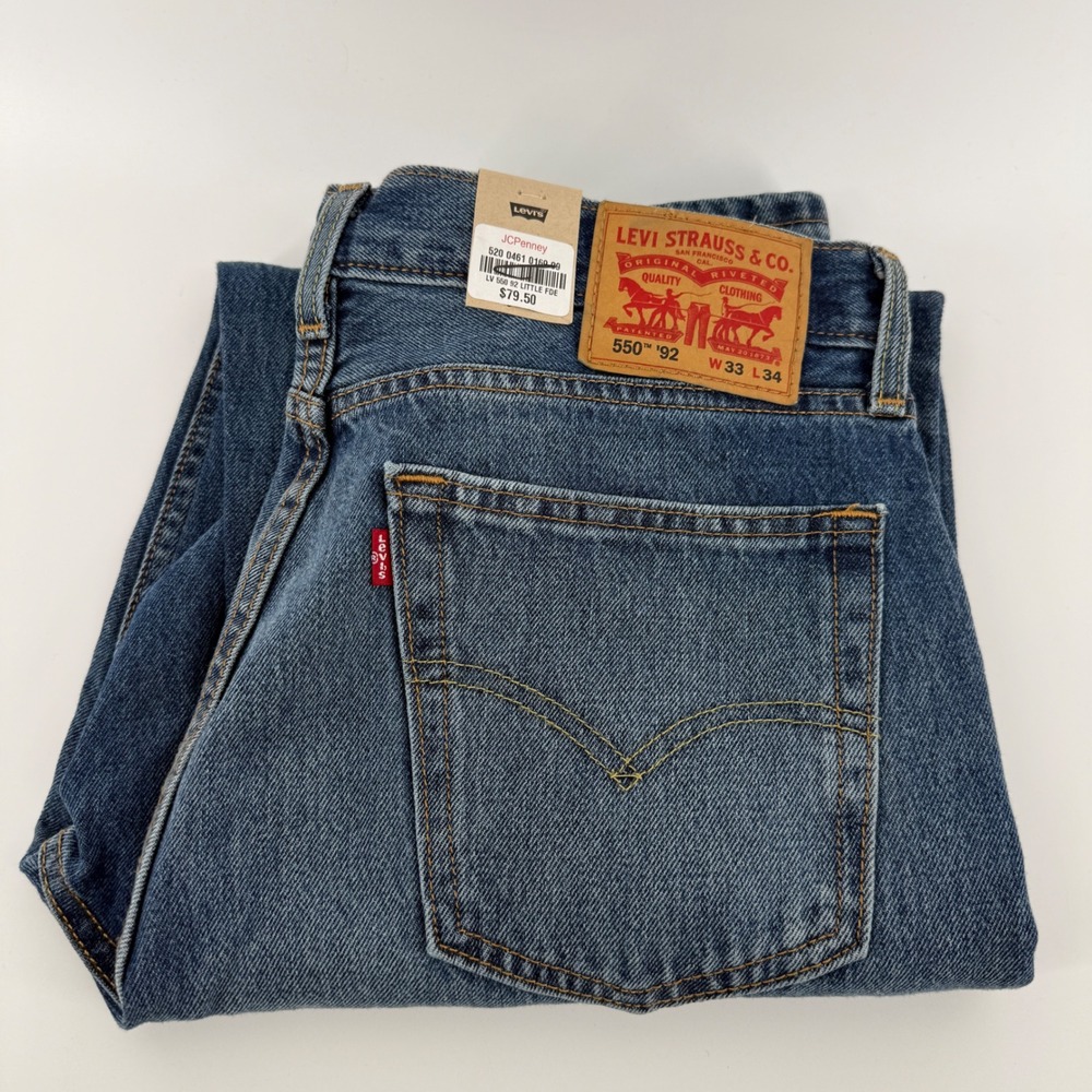 Levis 550 92‎ Relaxed Taper Jeans Mens 33x34 Medium Wash Blue Cotton Denim NWT